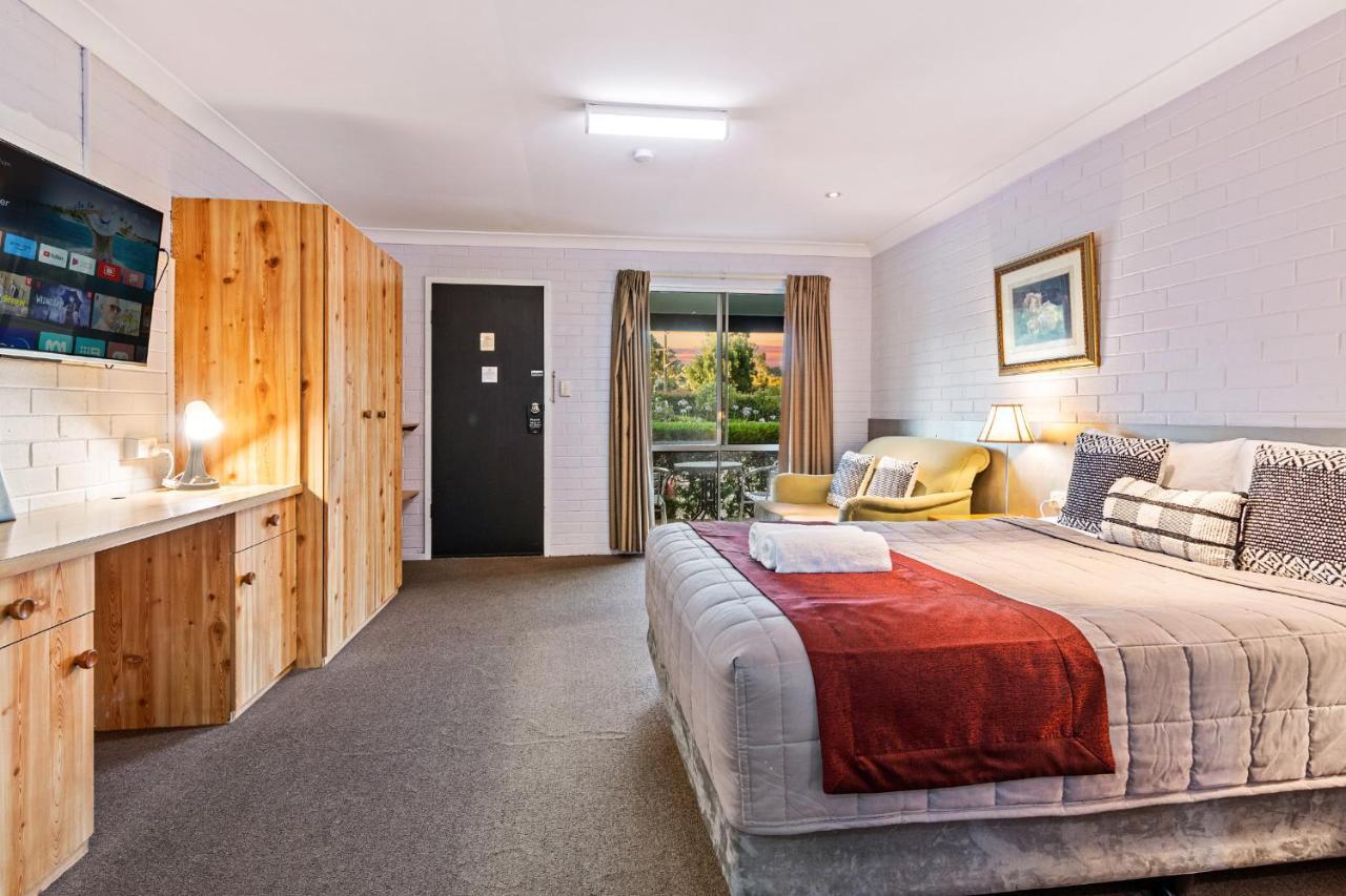 Burringa Garden Motel Wagga Wagga Bagian luar foto