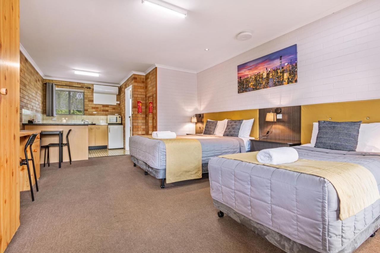 Burringa Garden Motel Wagga Wagga Bagian luar foto