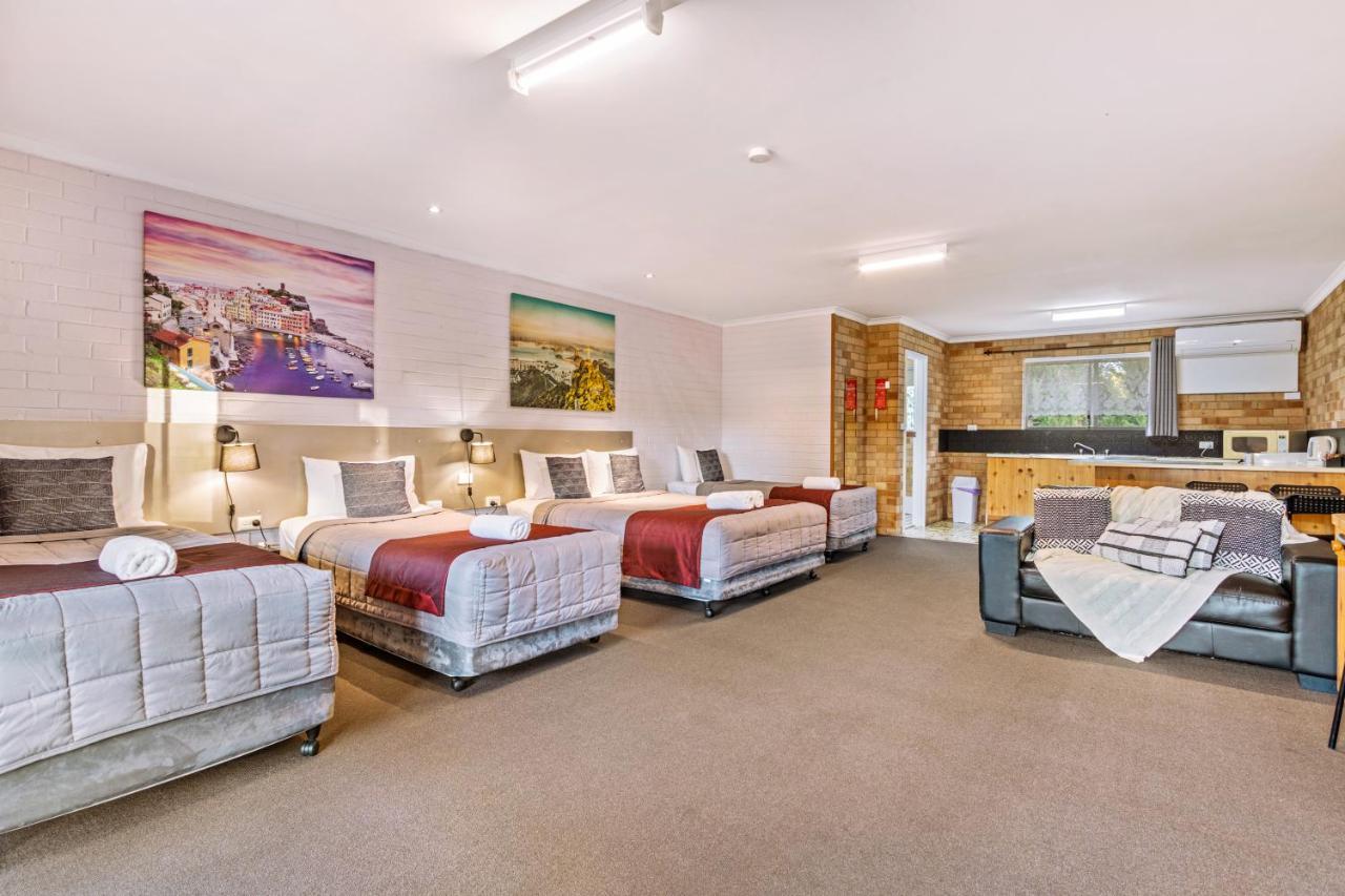 Burringa Garden Motel Wagga Wagga Bagian luar foto