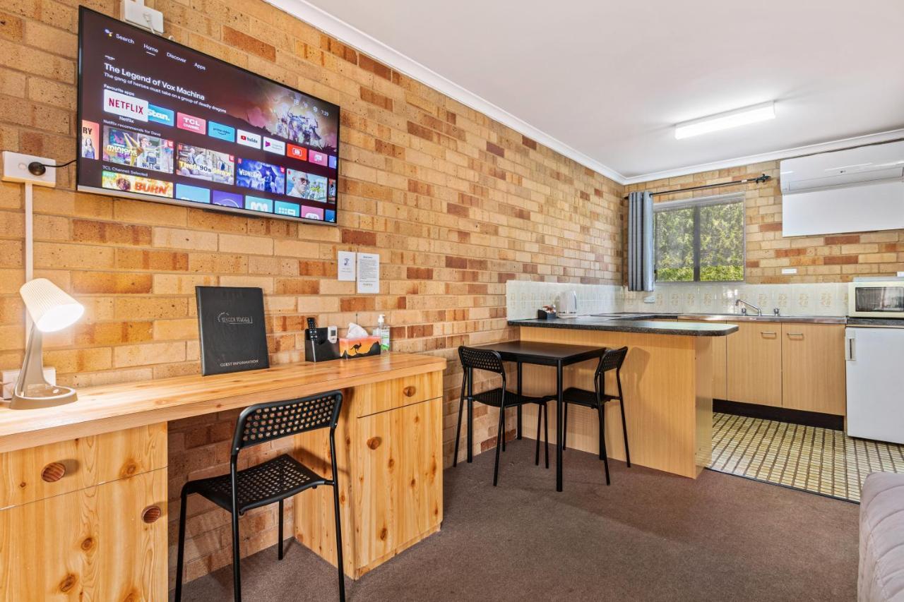 Burringa Garden Motel Wagga Wagga Bagian luar foto