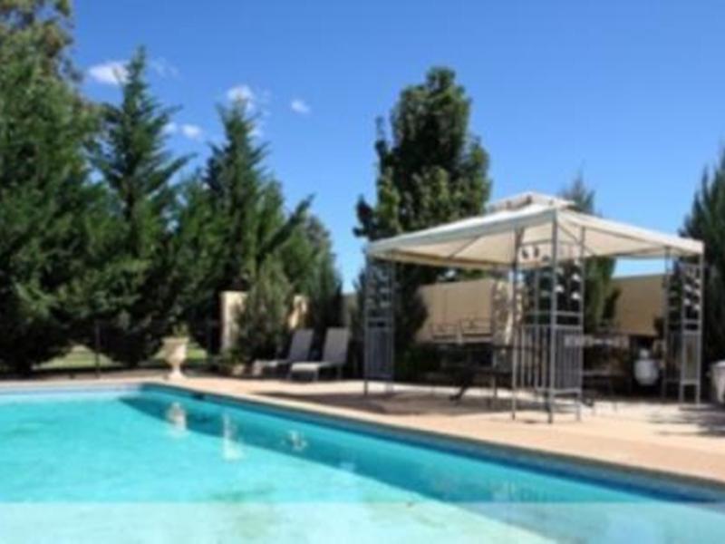 Burringa Garden Motel Wagga Wagga Bagian luar foto